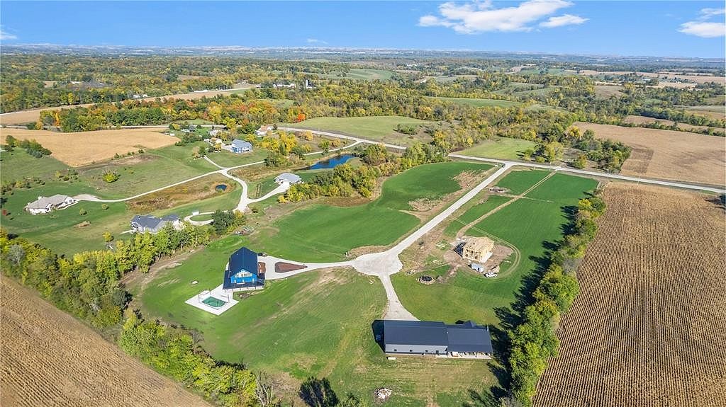 6127 32nd Avenue Unit Lot 5