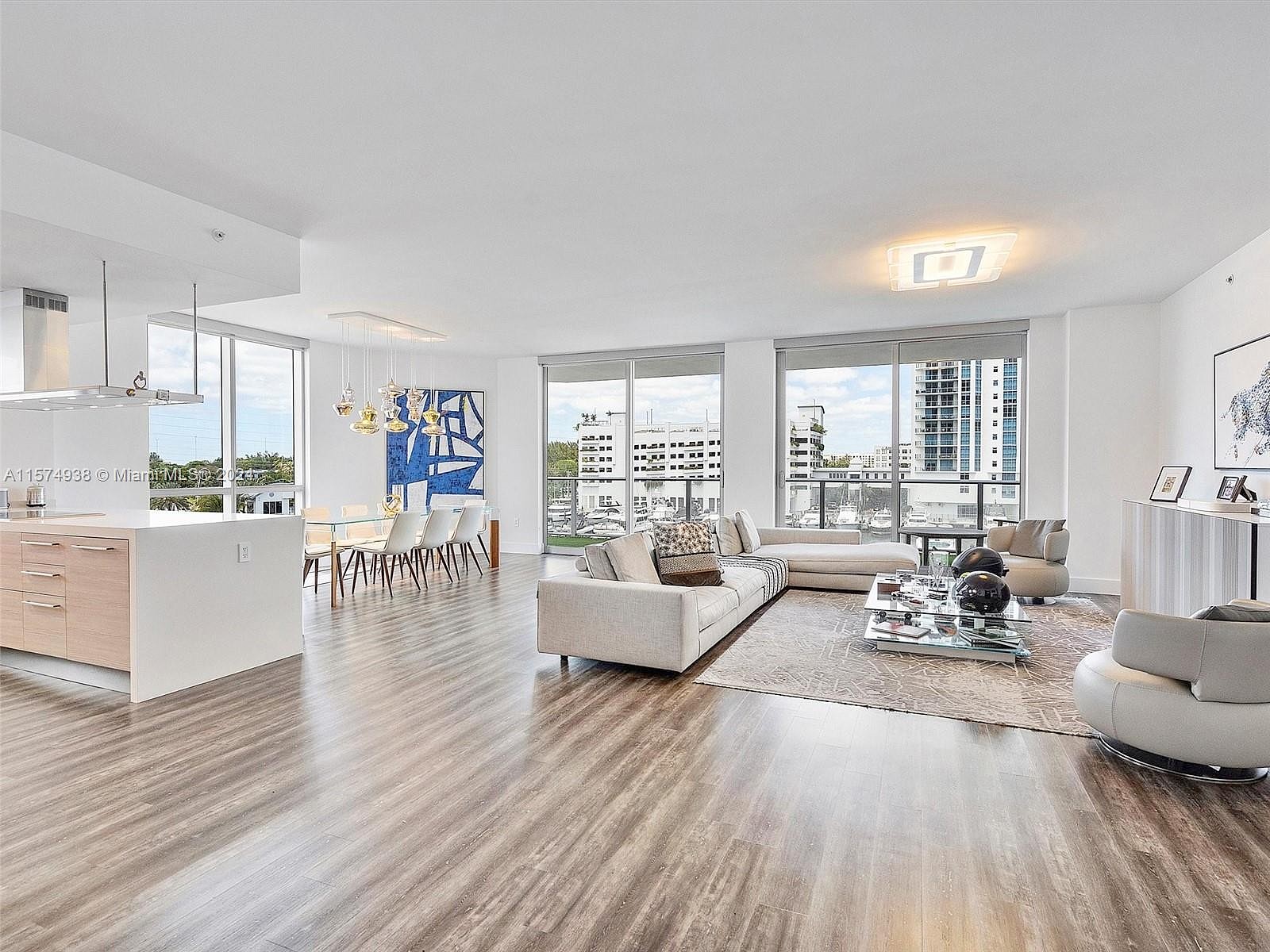 17111 Biscayne Blvd Unit 401  