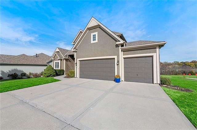 17901 GREY HAWKE RDG  