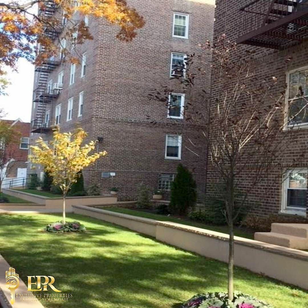 2239 Troy Ave Unit C6  