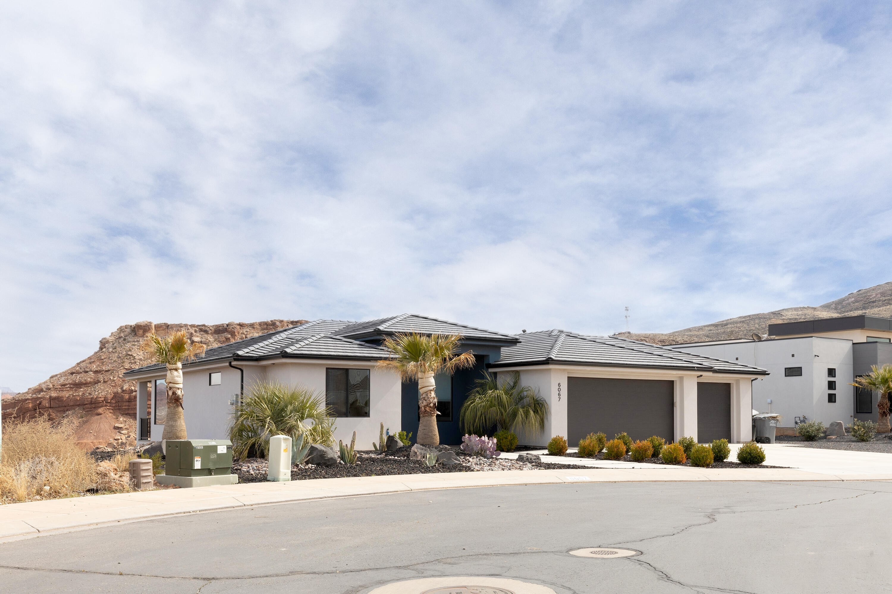 6067 S Prospector Way  