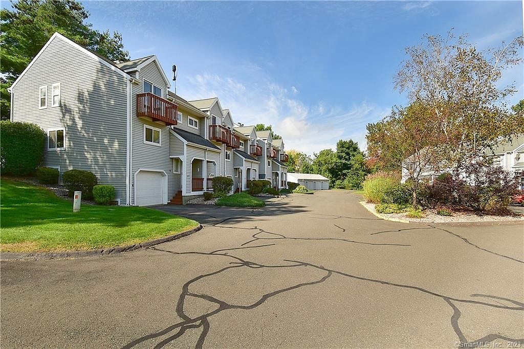 70 OLD TOWN RD Unit 333