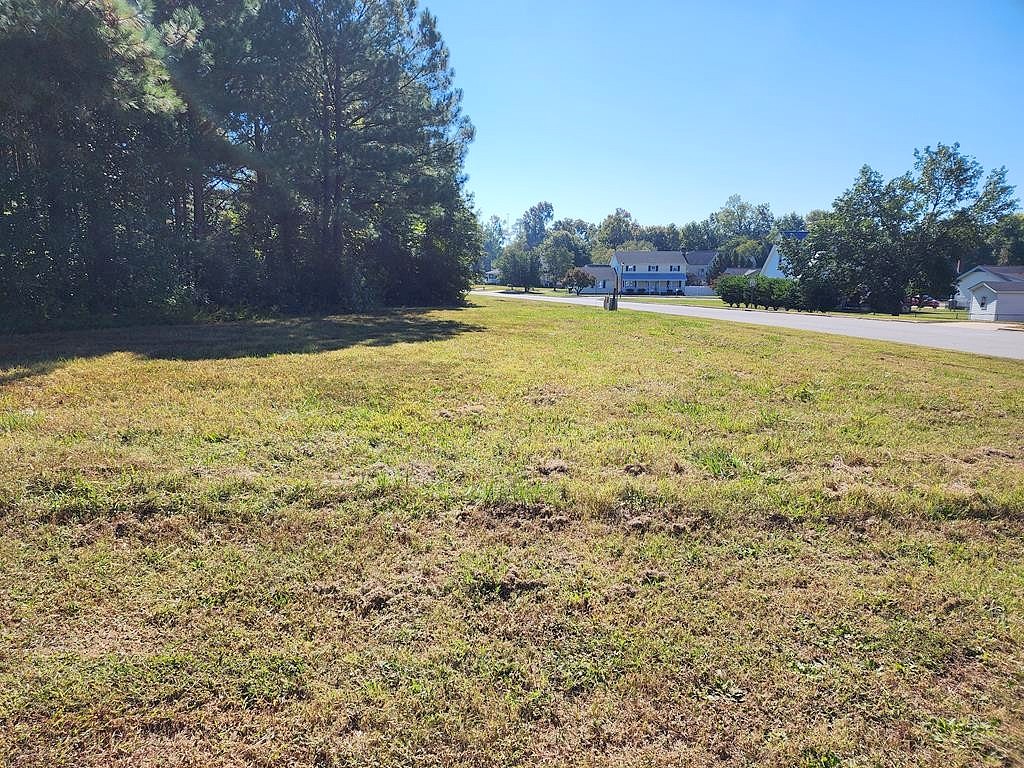 703 RIVERS EDGE PKWY