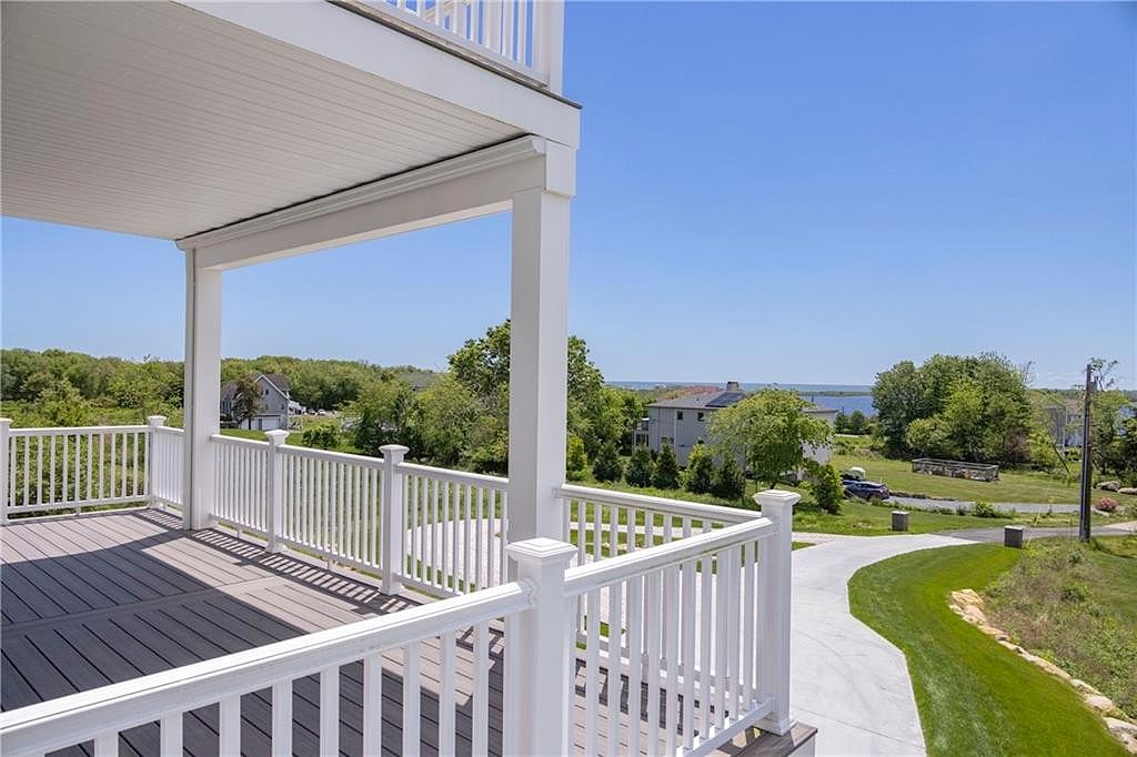 814 GREEN HILL Bch RD