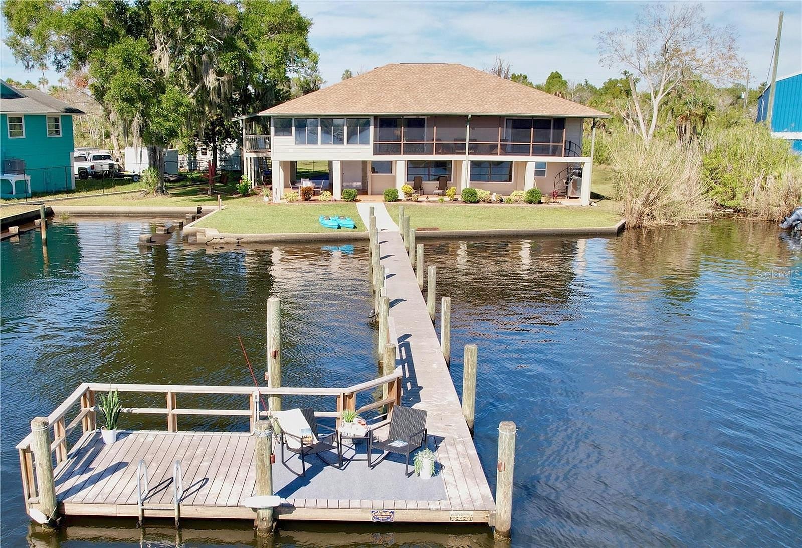 10832 W HALLS Riv RD  