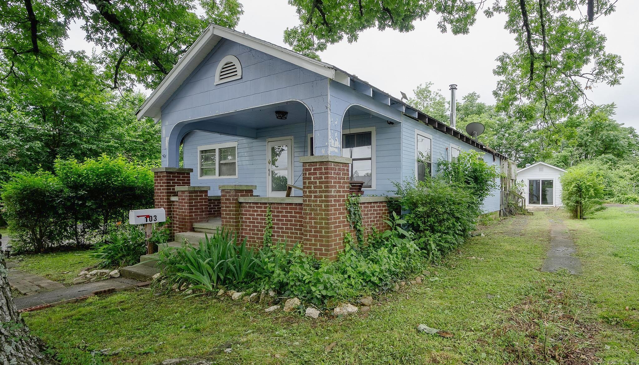 103 Mena St  