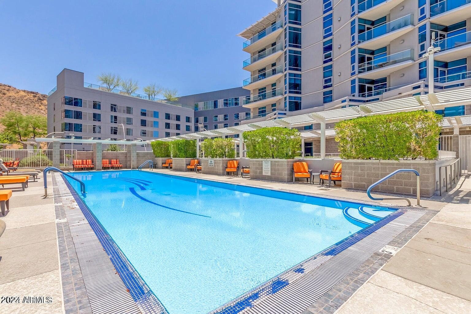 120 E RIO SALADO PKWY Unit 201