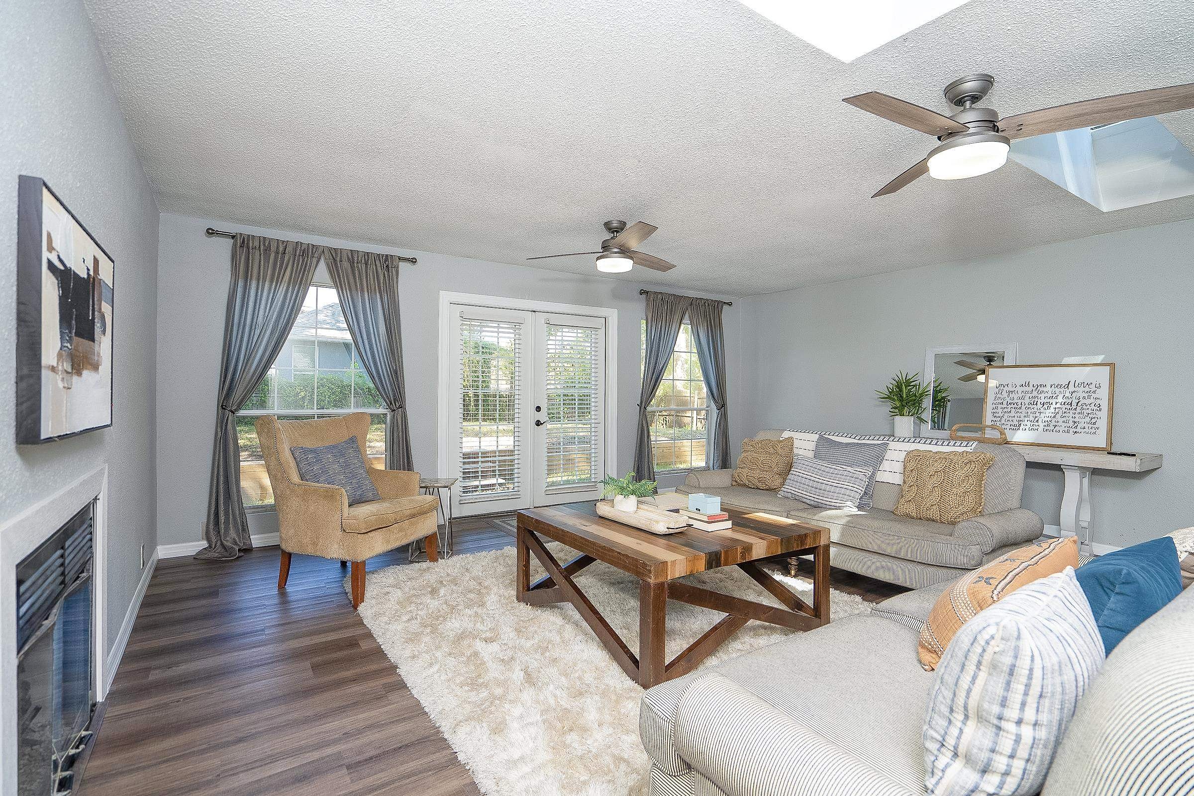 327 Saint Augustine South Dr  