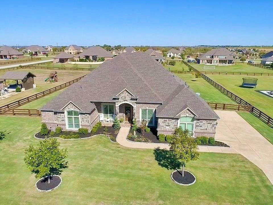 1410 Flanagan Farm Dr