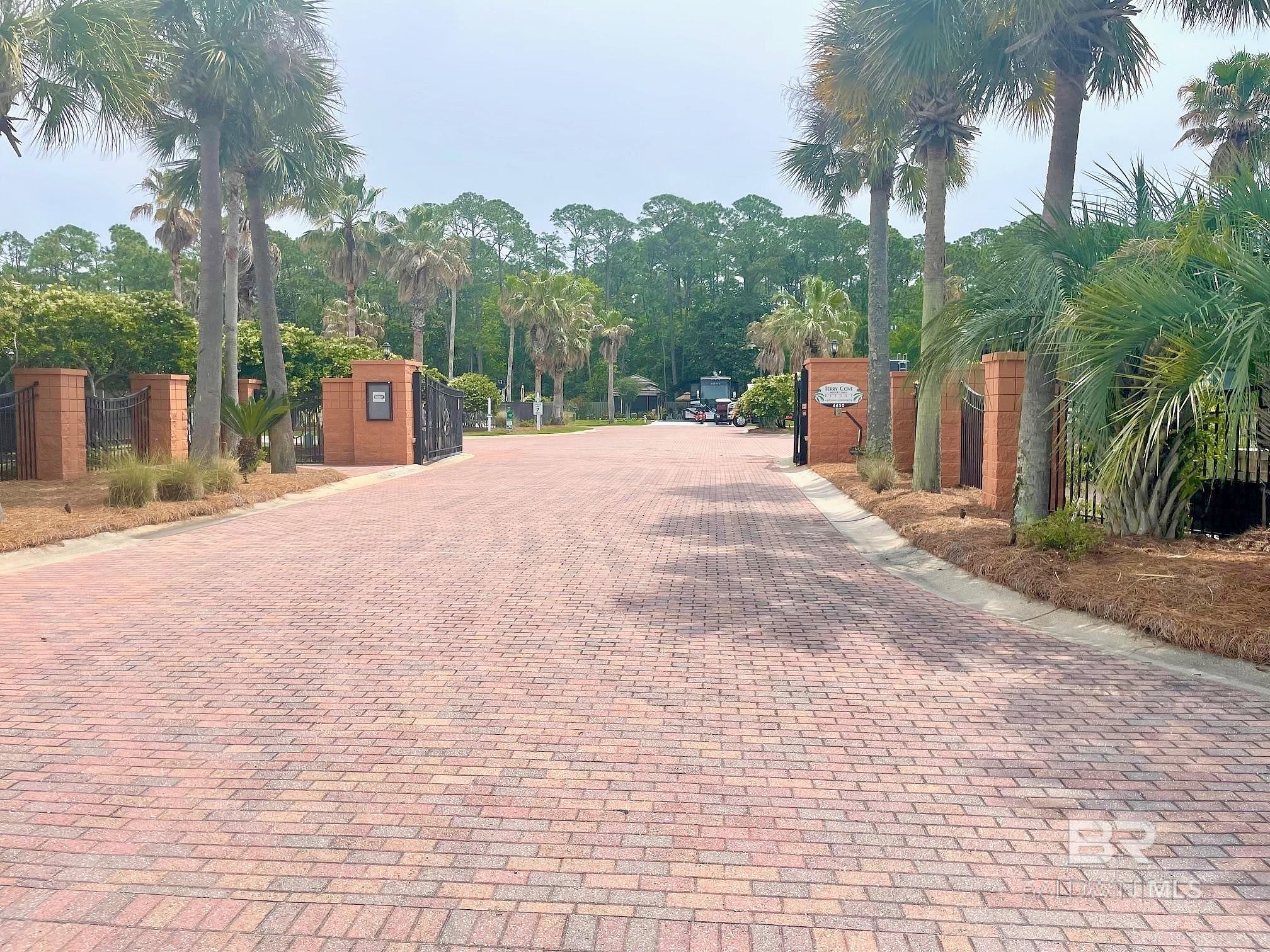 4650 GRIFFITH MARINA RD Unit 5  