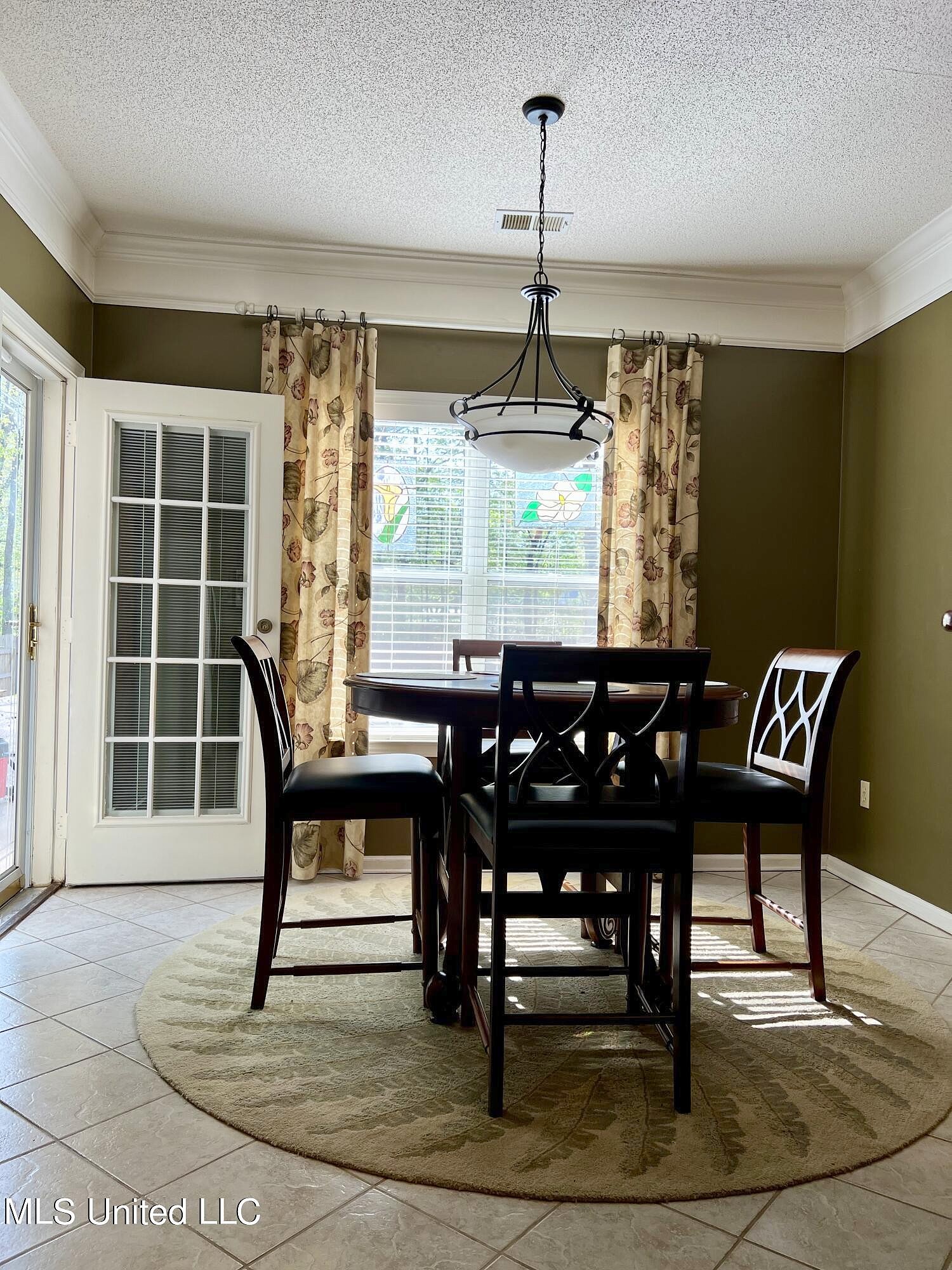 1287 Dogwood Holw Dr  