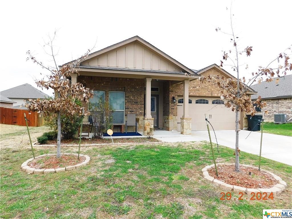 5013 Primavera Ln  