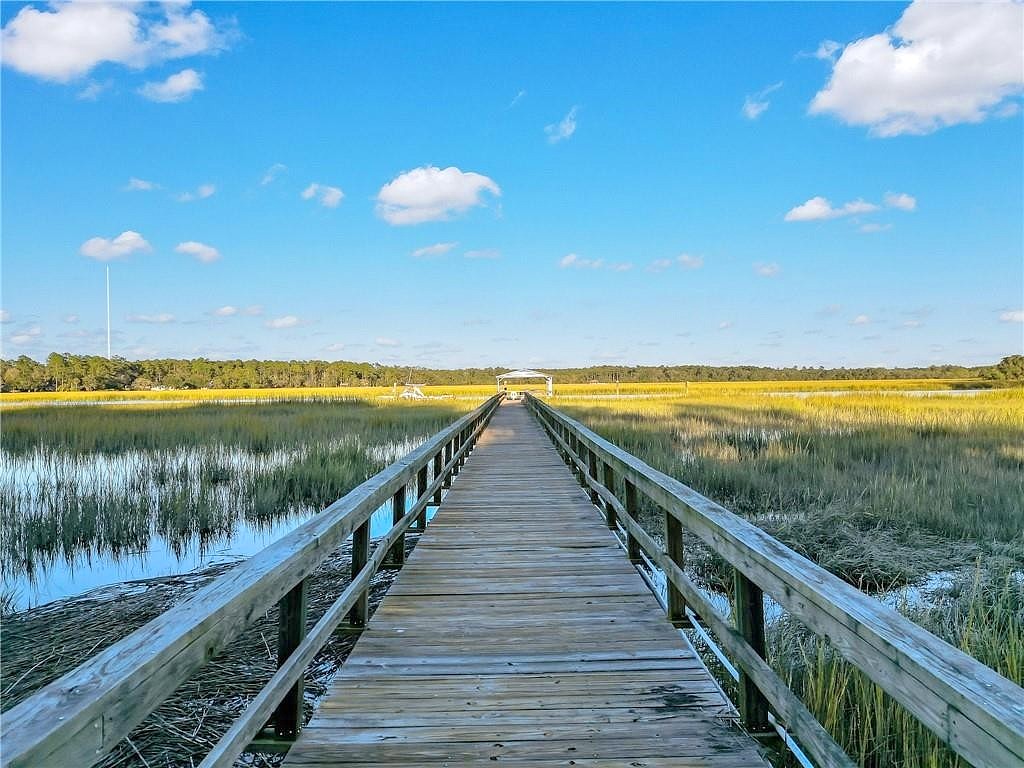 1038 Fiddler Trce NE  