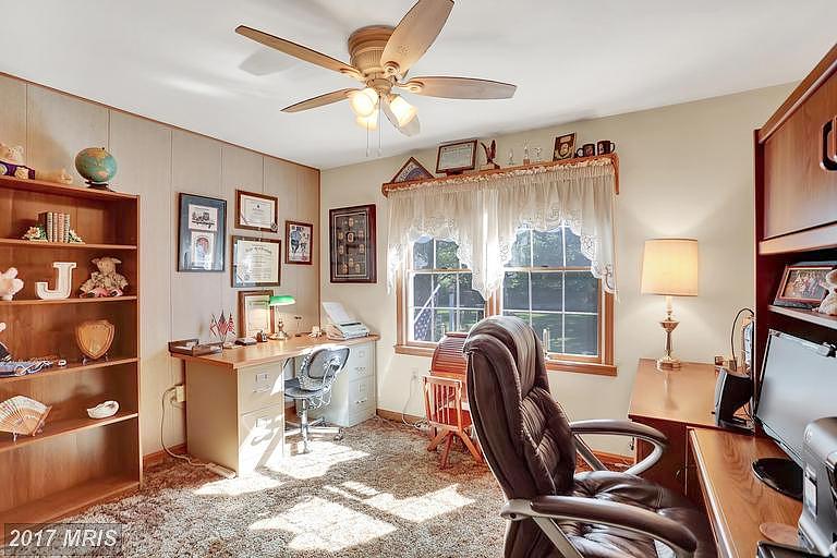 2381 Huntingfields Dr