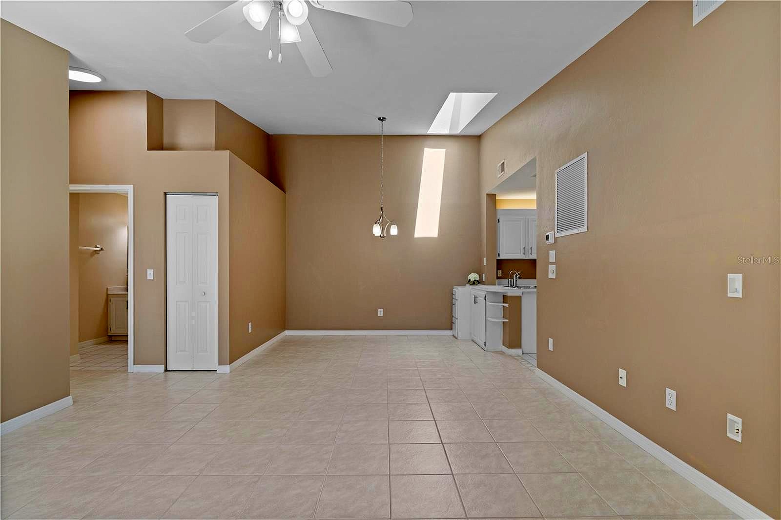 3300 Loveland Blvd Unit 2203  