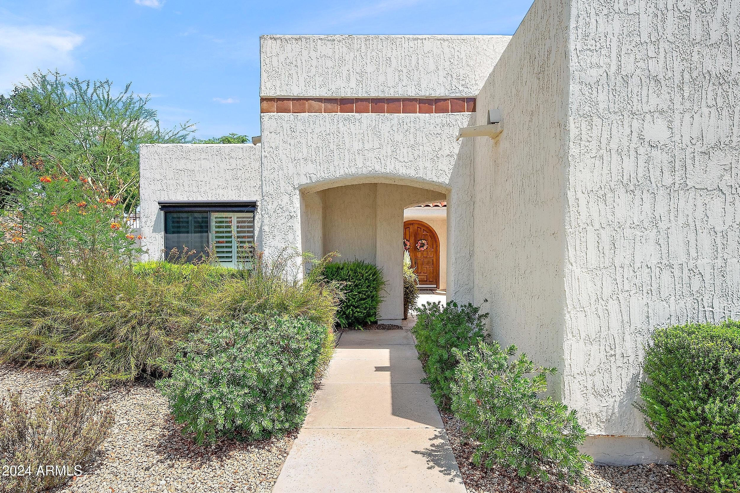 2626 E ARIZONA BILTMORE CIR Unit 35  