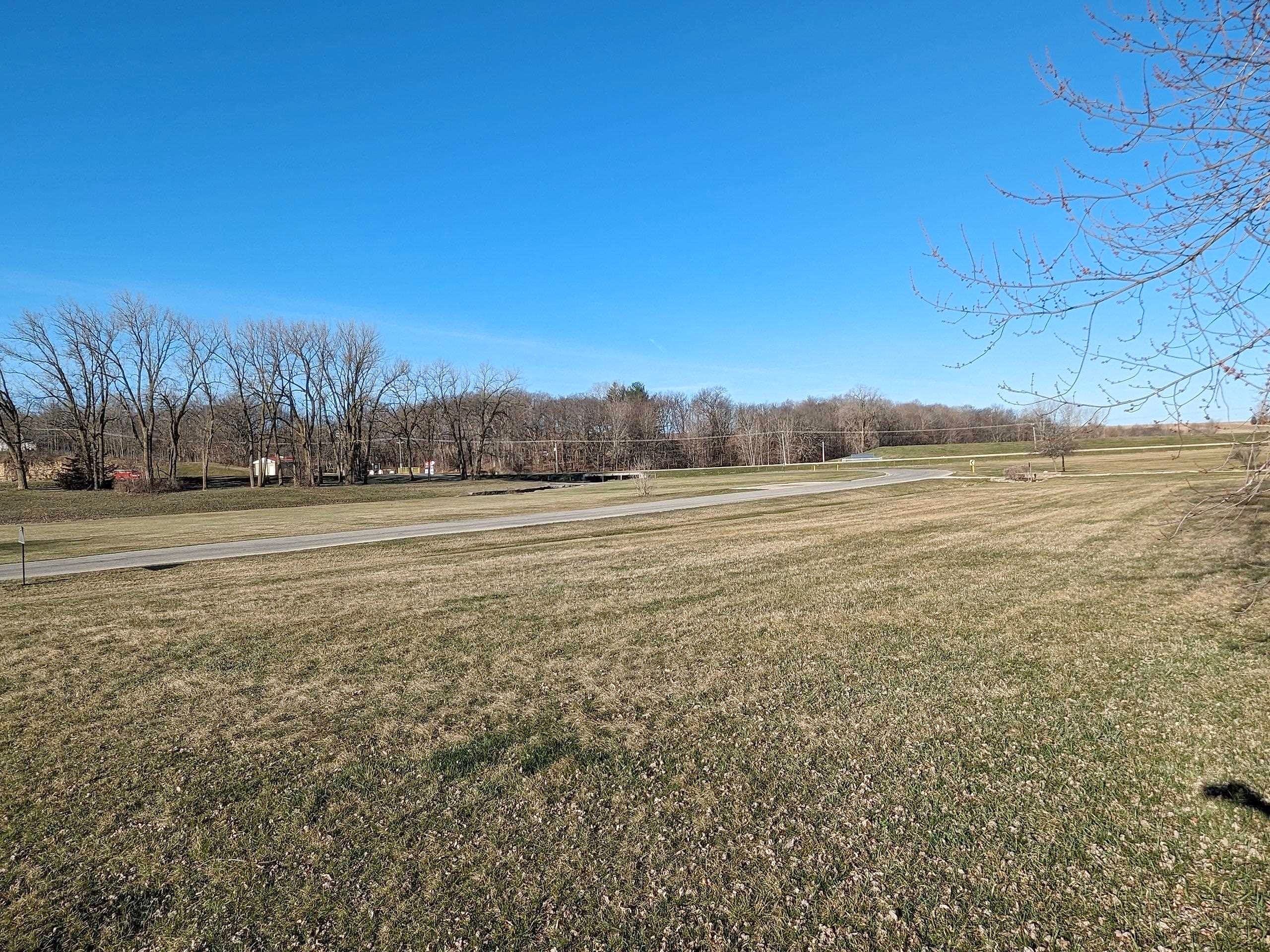 257 LAKE SUMMERSET RD