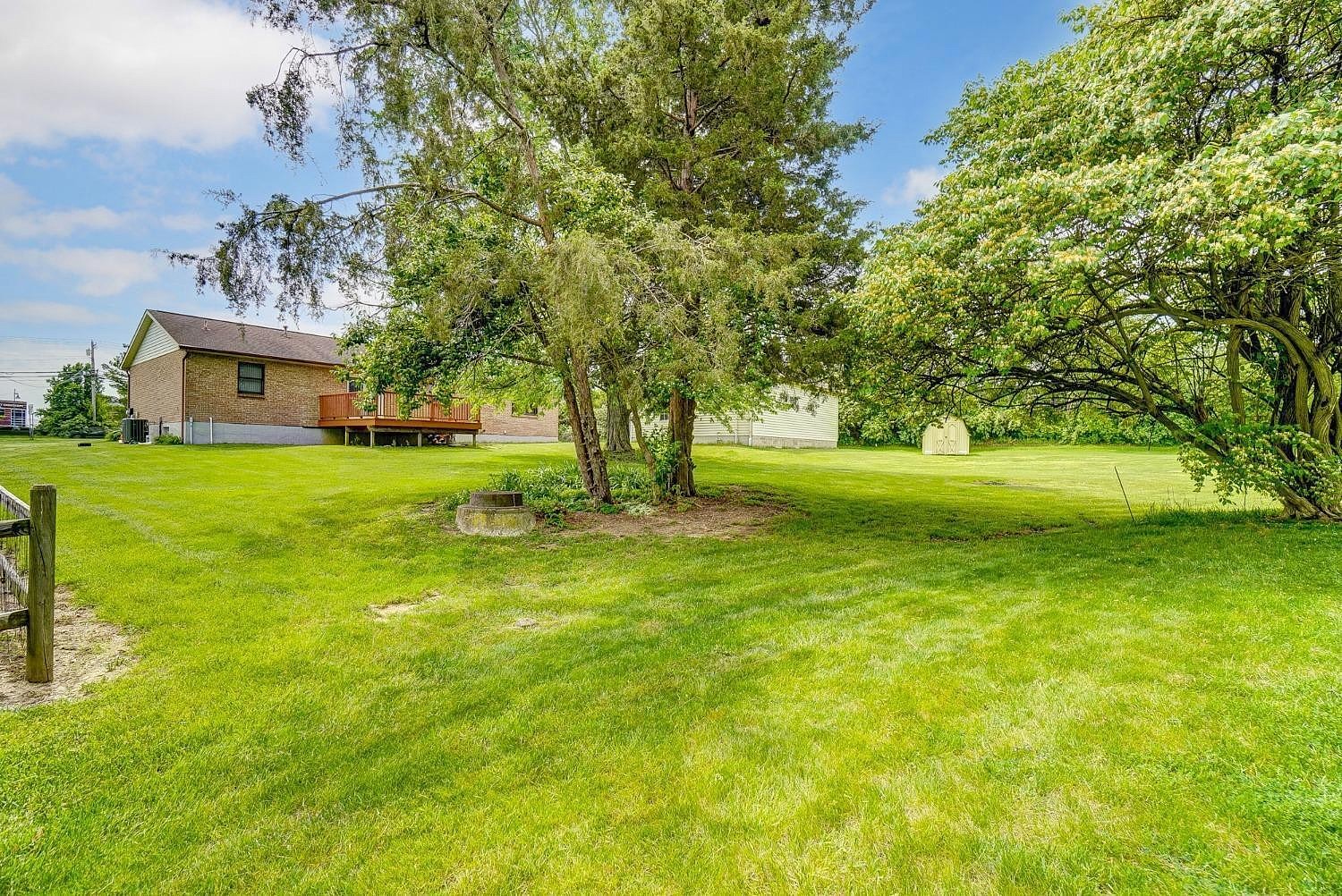 6831 CINCINNATI DAYTON RD  