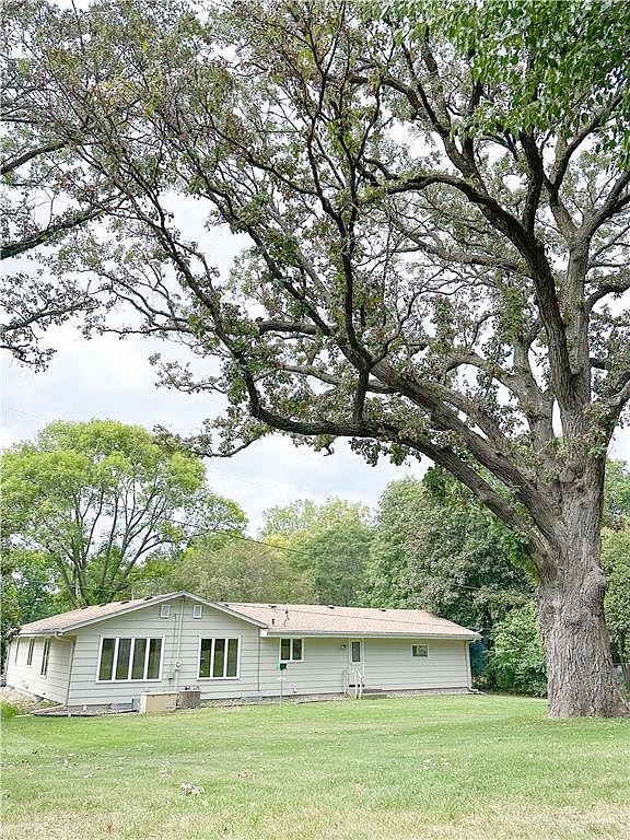 10301 Humboldt Ave S  