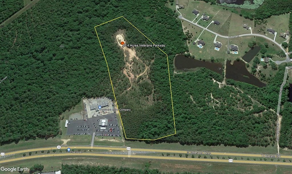 0 VETERANS Pkwy S  