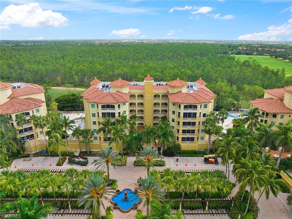 2748 Tiburon BLVD E Unit C-202  