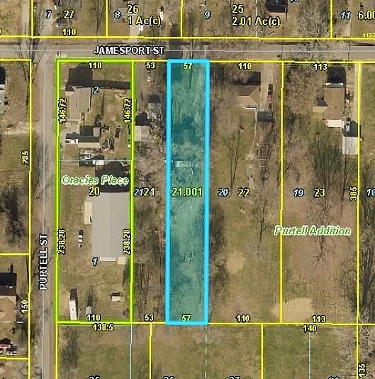 1914 1/2 Jamesport St  