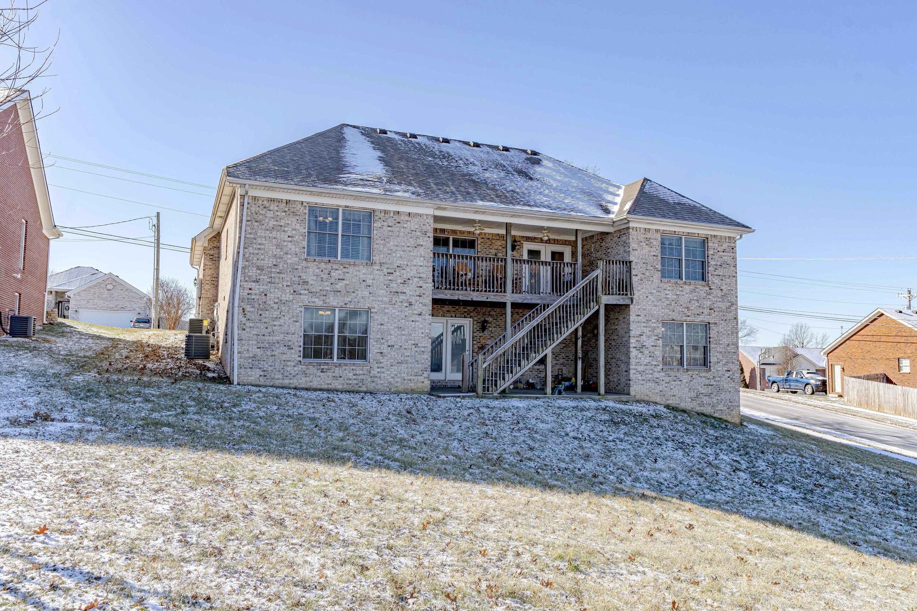 110 Saint Louis Blvd