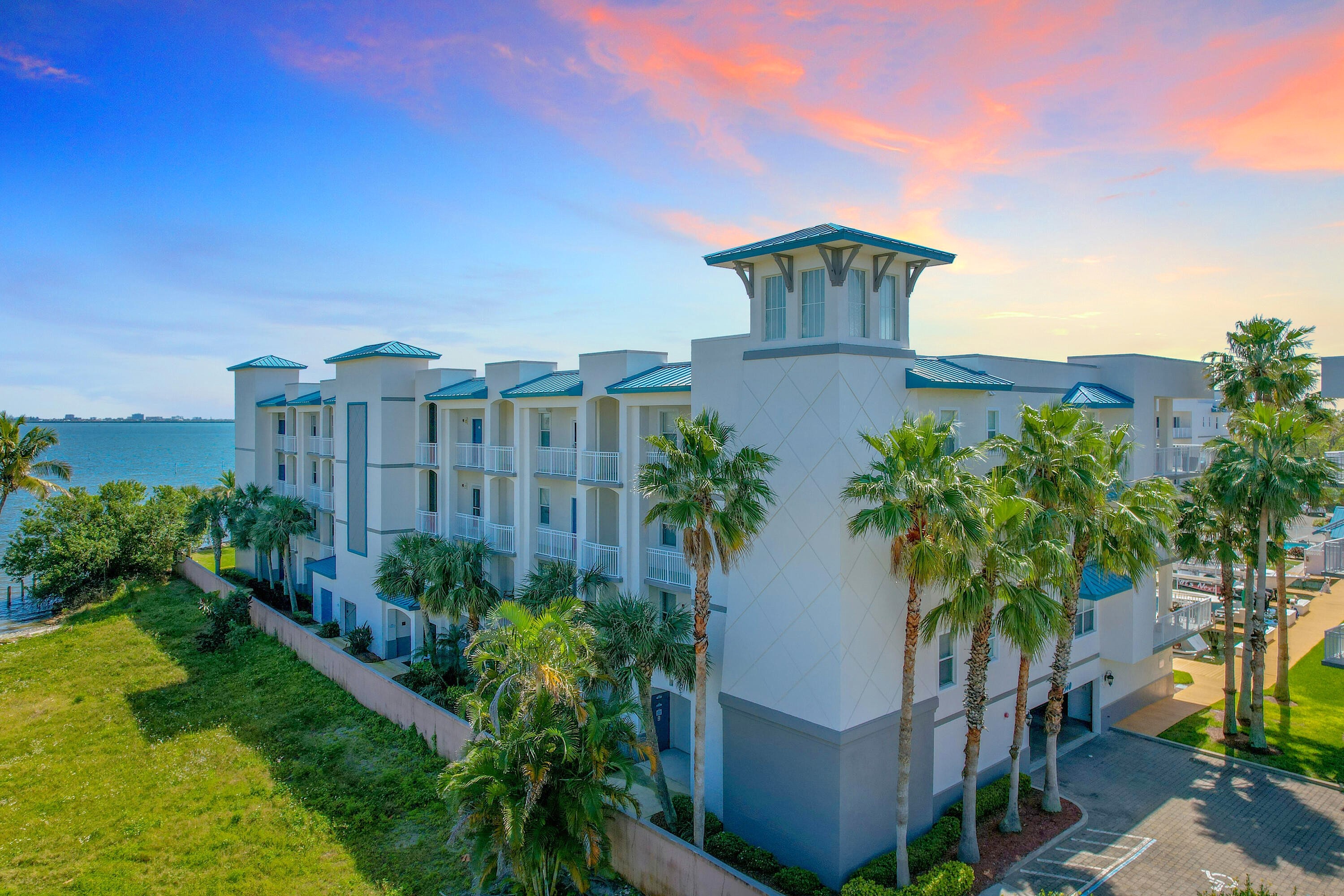 540 S Banana River Dr Unit 305  