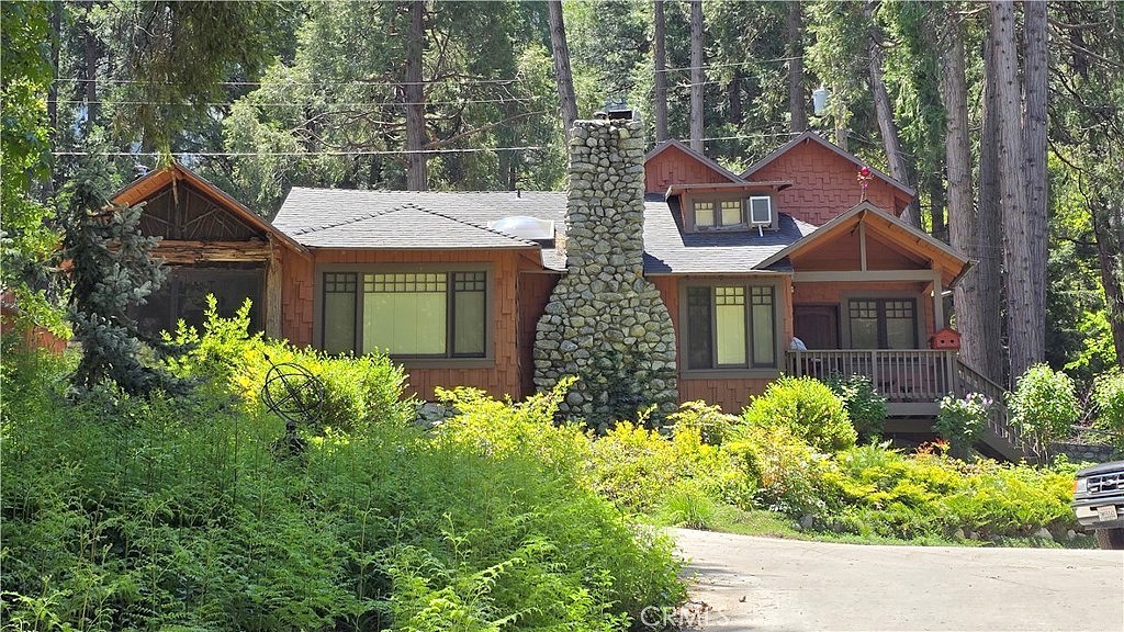 39777 VALLEY OF THE Fls DR  