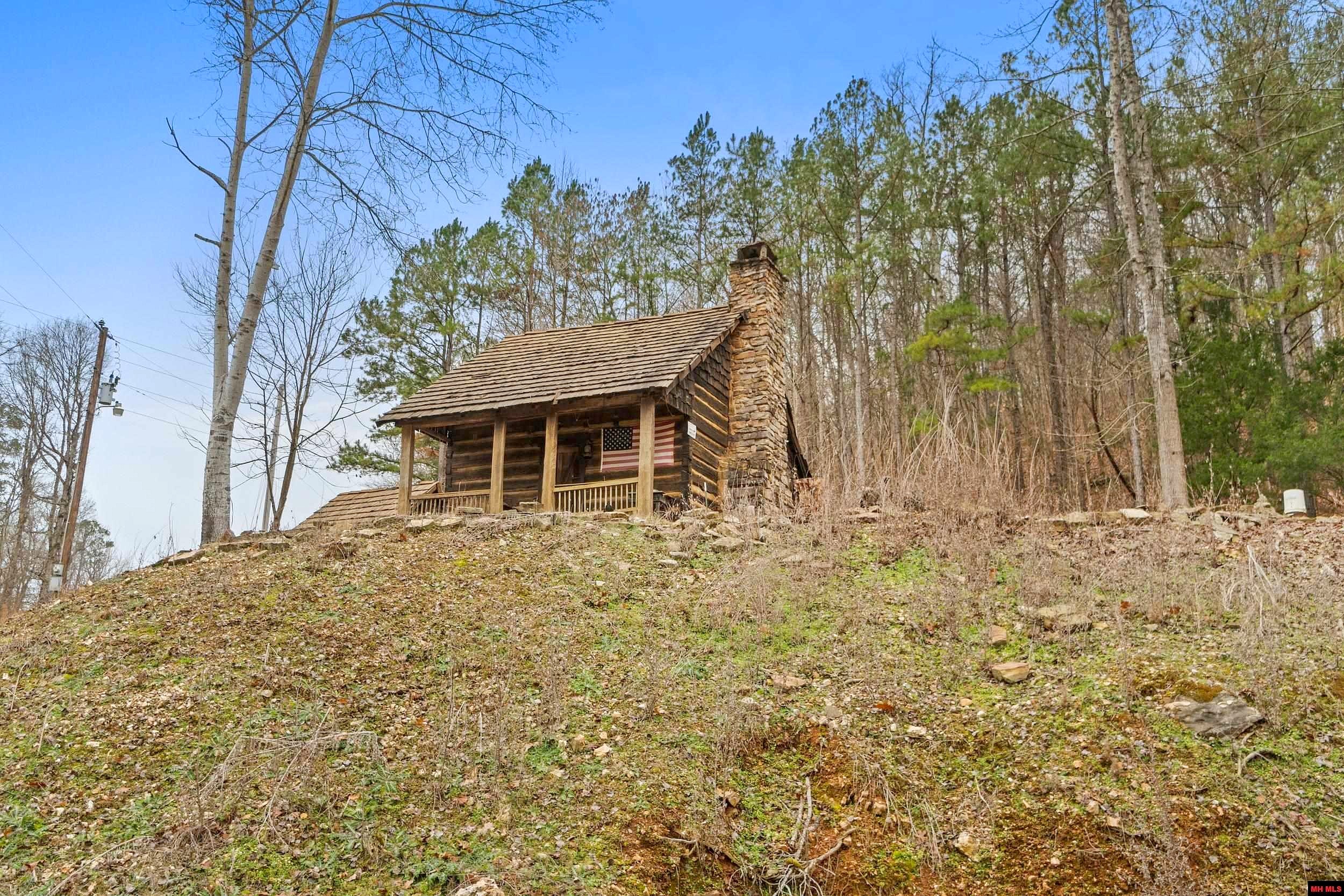 001-08299-000 NC 2500 Unit Hwy 7 South  