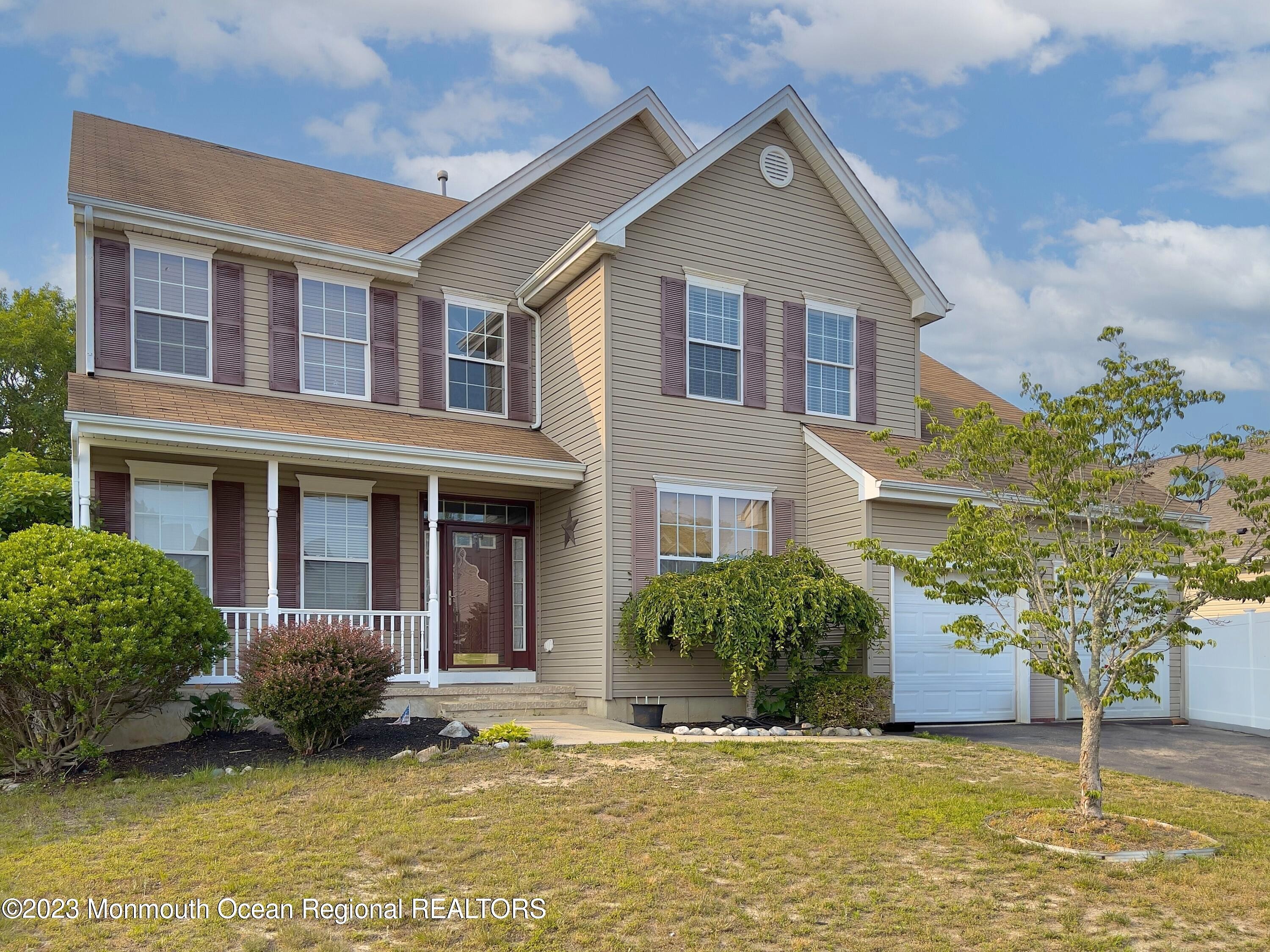 37 DAVID DR  