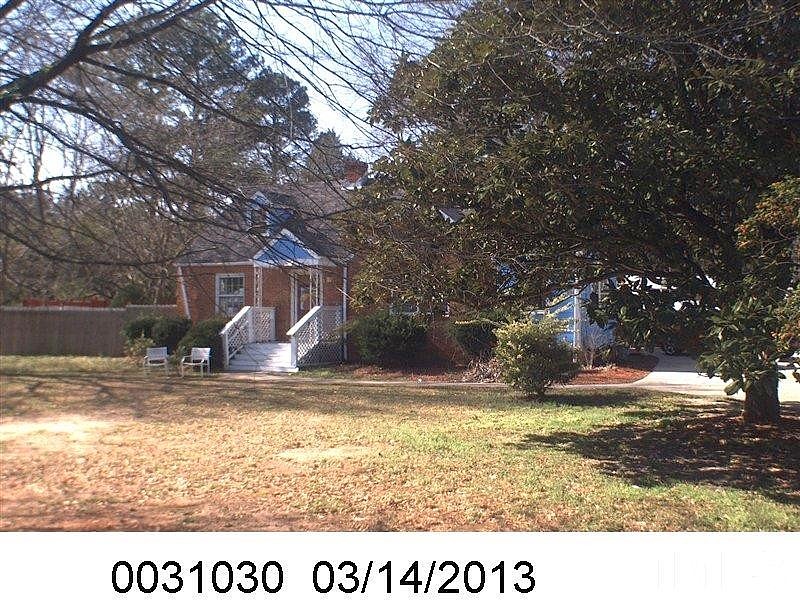 301 N King Charles Rd