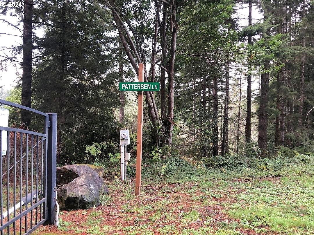 93523 Pattersen Ln