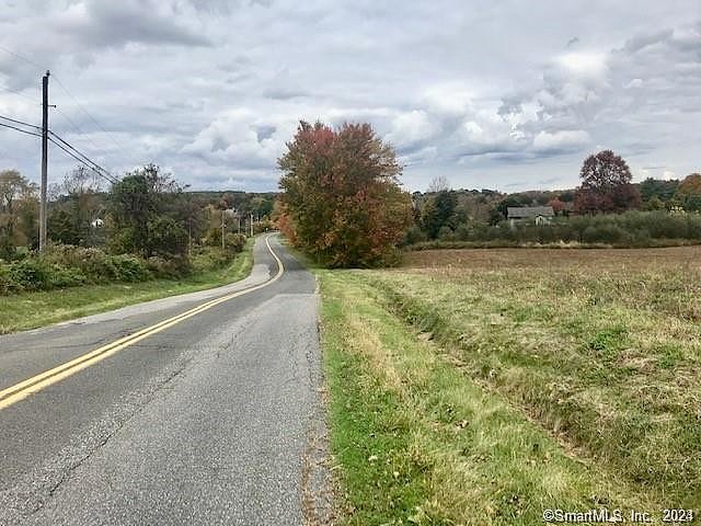 277 Lake Winnemaug Rd  