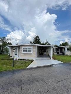 104 Chestnut Ln