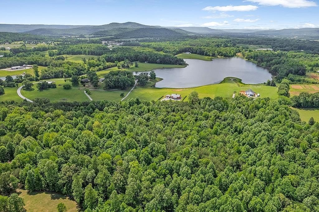 13 27AC STARLIGHT RD  