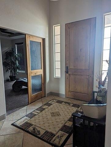 887 W SOUTH LINKS DR  