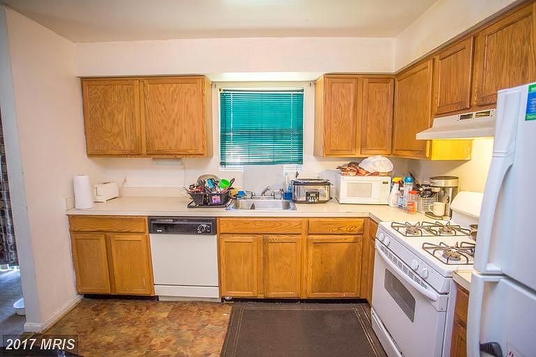 6028 Jefferson Hts Dr