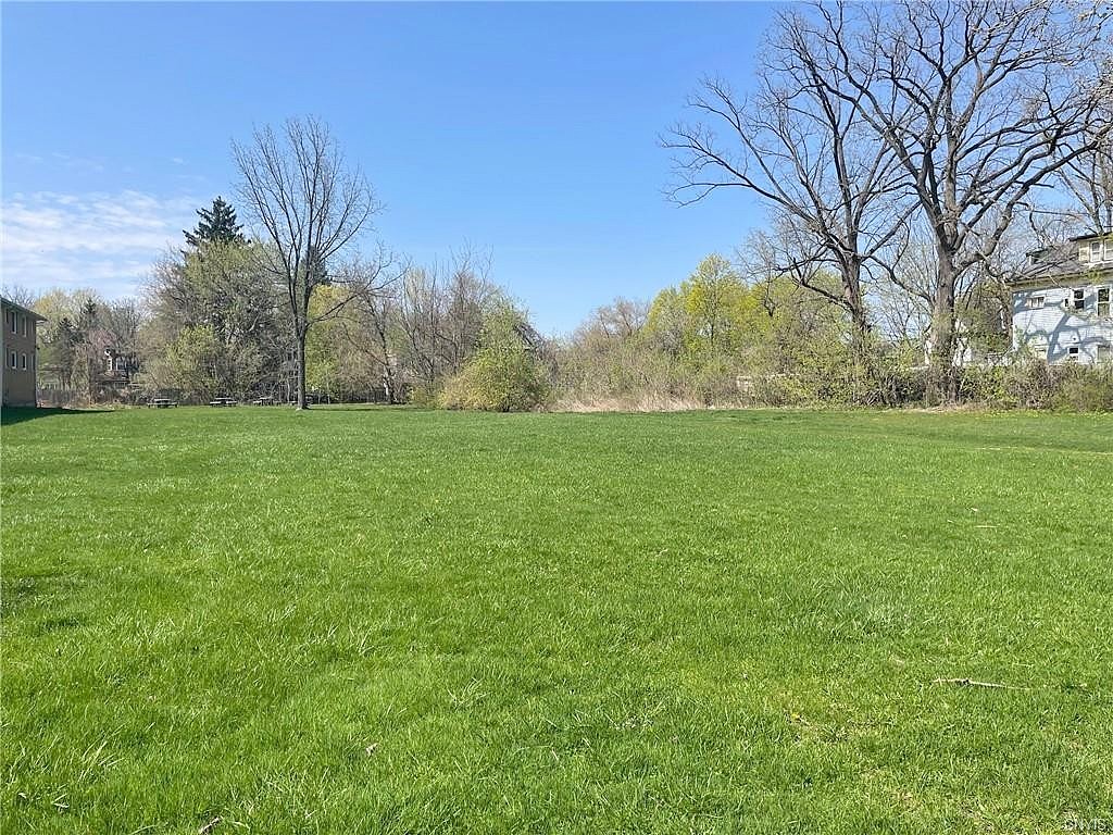 616 W Onondaga St Unit 18  