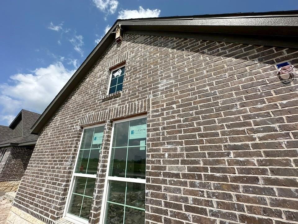 3106 White Oak Rd  