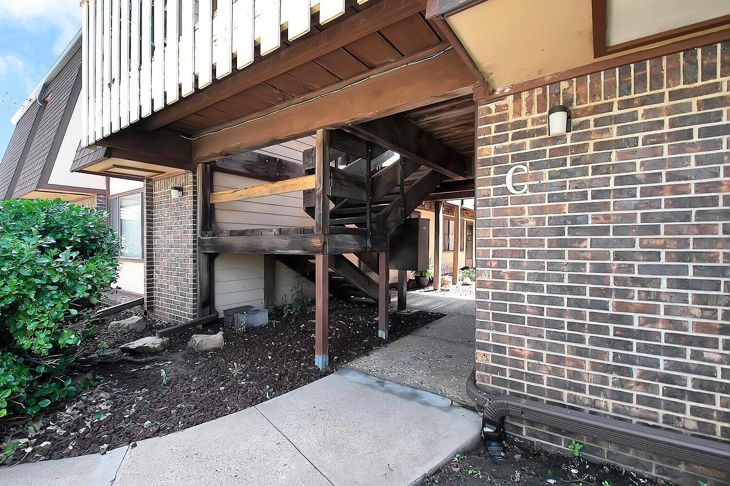 1500 E 10th Unit C-12 Unit C-12  