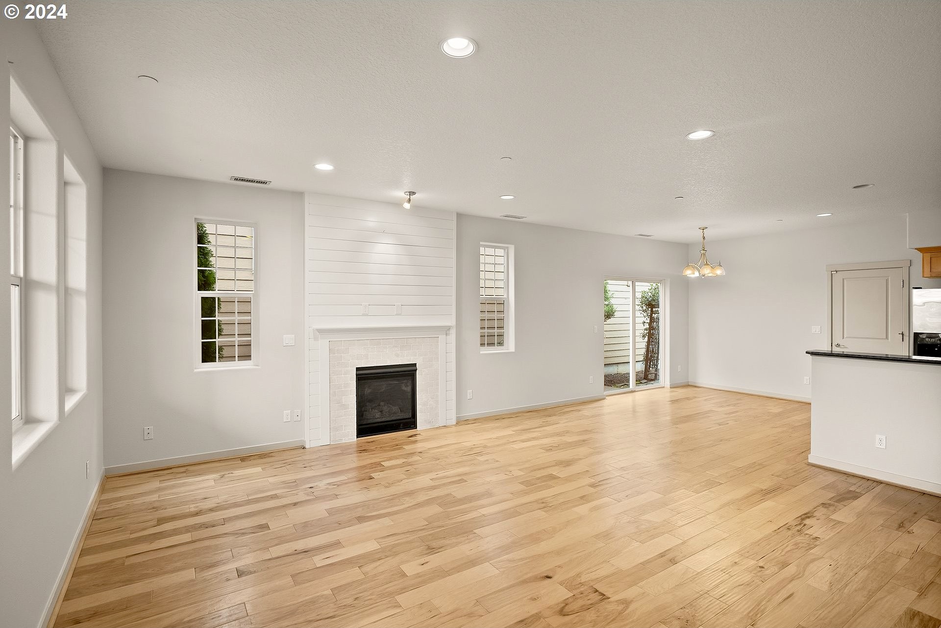 29243 SW COSTA CIR E  