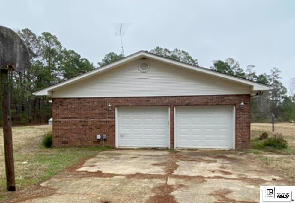 3645 Highway 160 E  