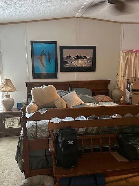 3129 Hickory Tree Ln  