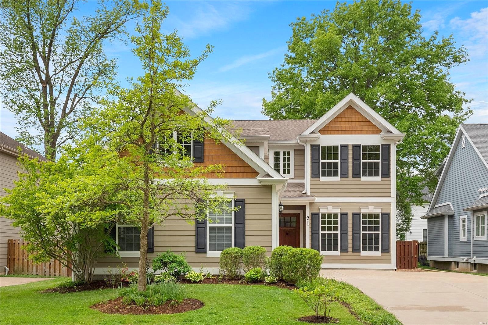 21 Magnolia Dr  