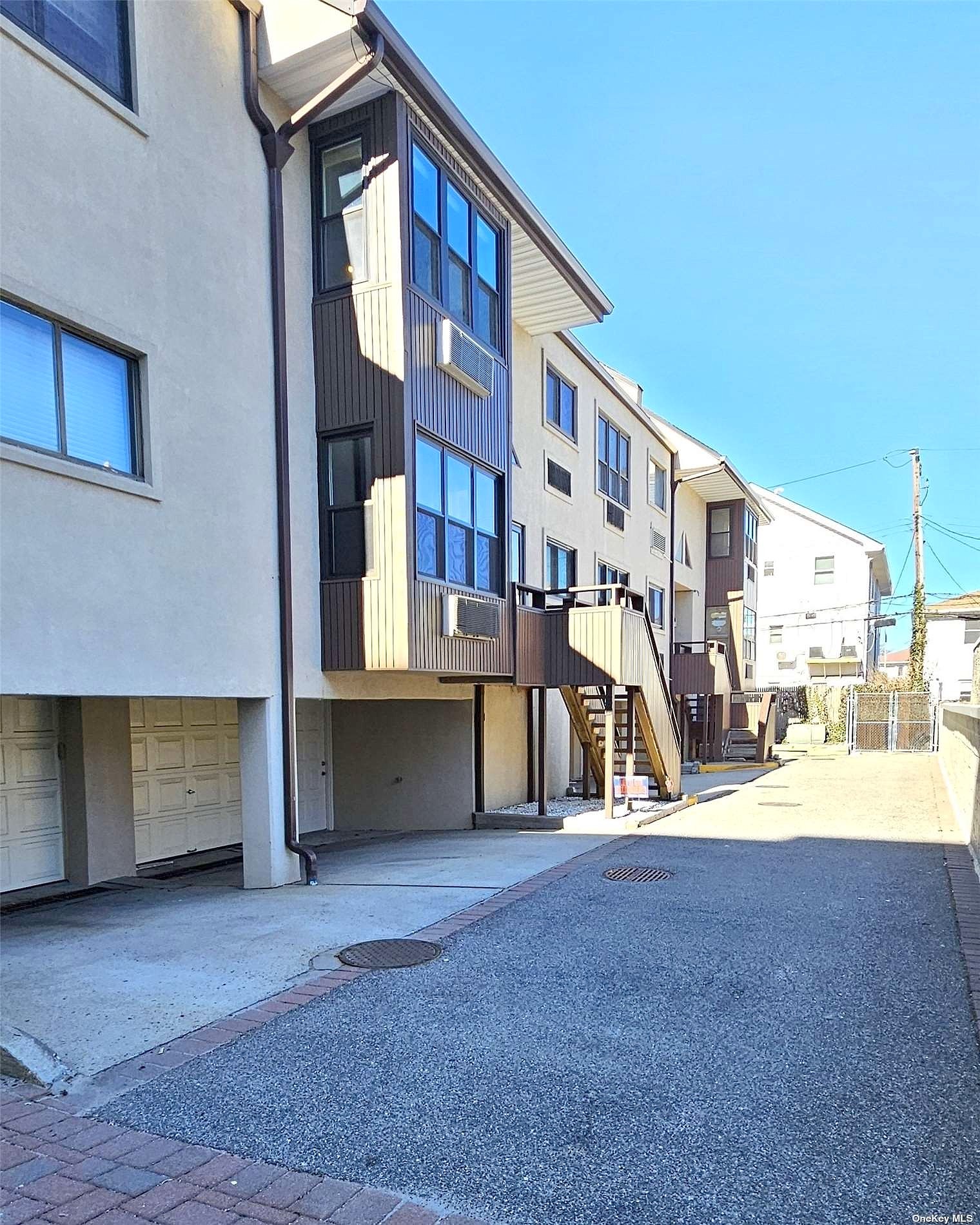 625 Shore Rd Unit 2A