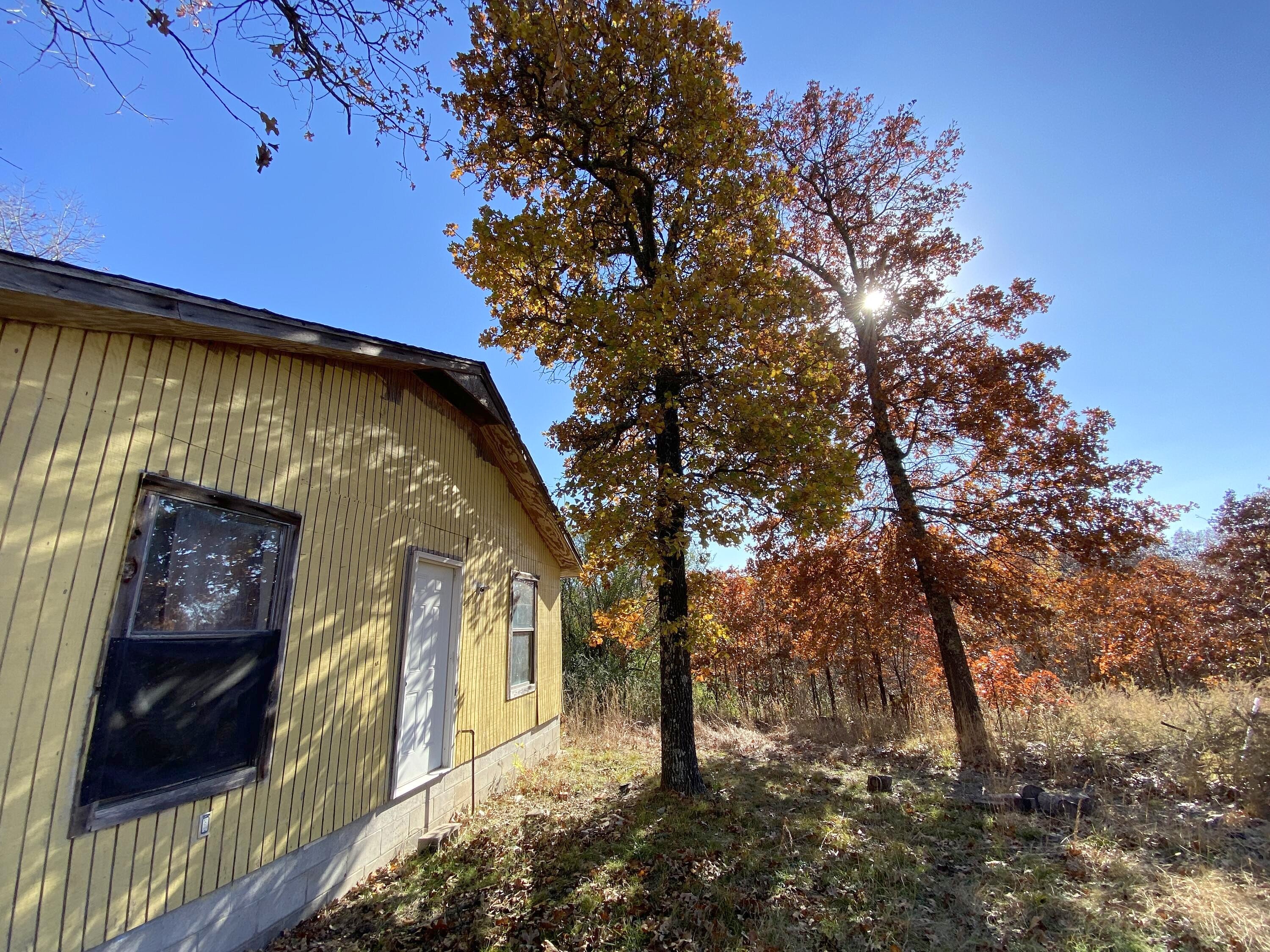 6475 E 379 RD