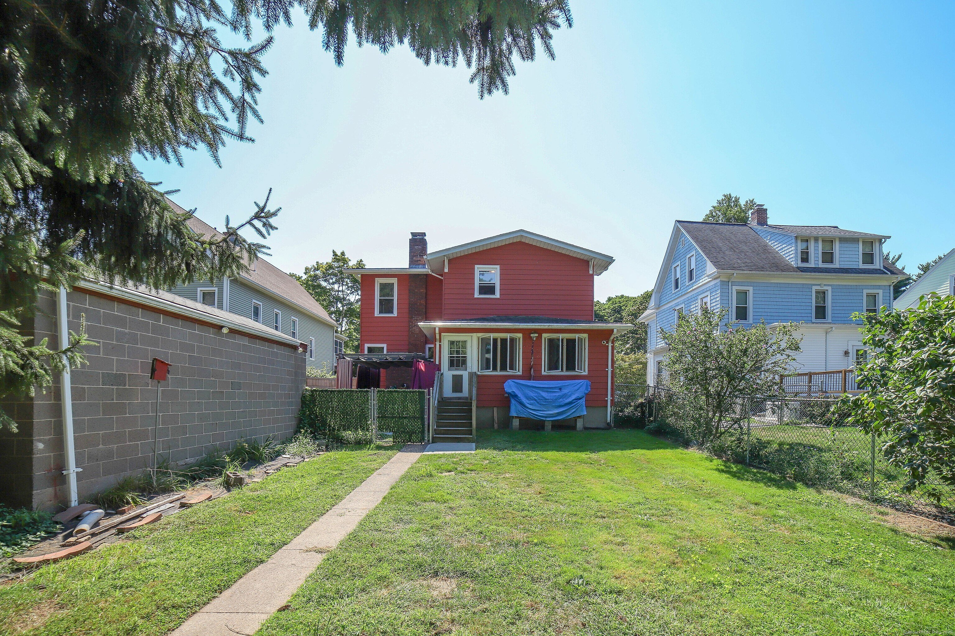 29 CHESTNUT ST  