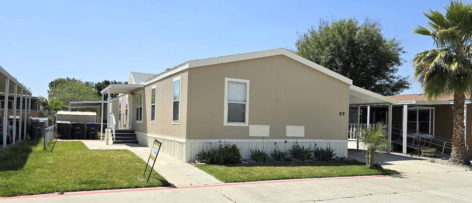 913 S GRAND AVE Unit 88  