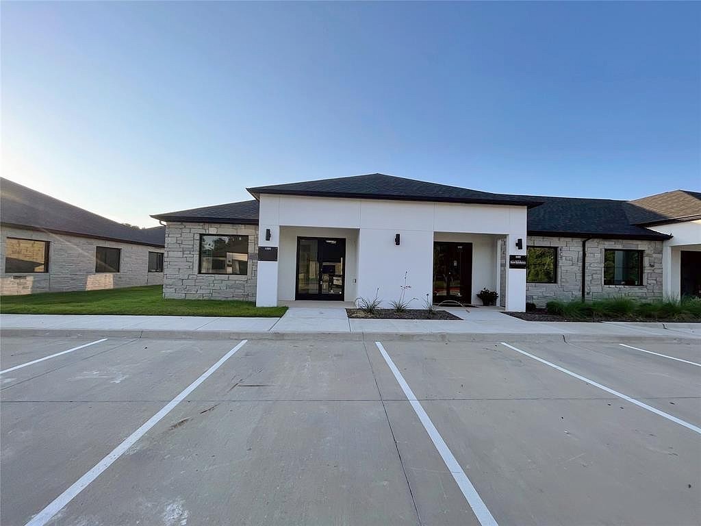 3721 S Stonebridge Dr Unit 1101